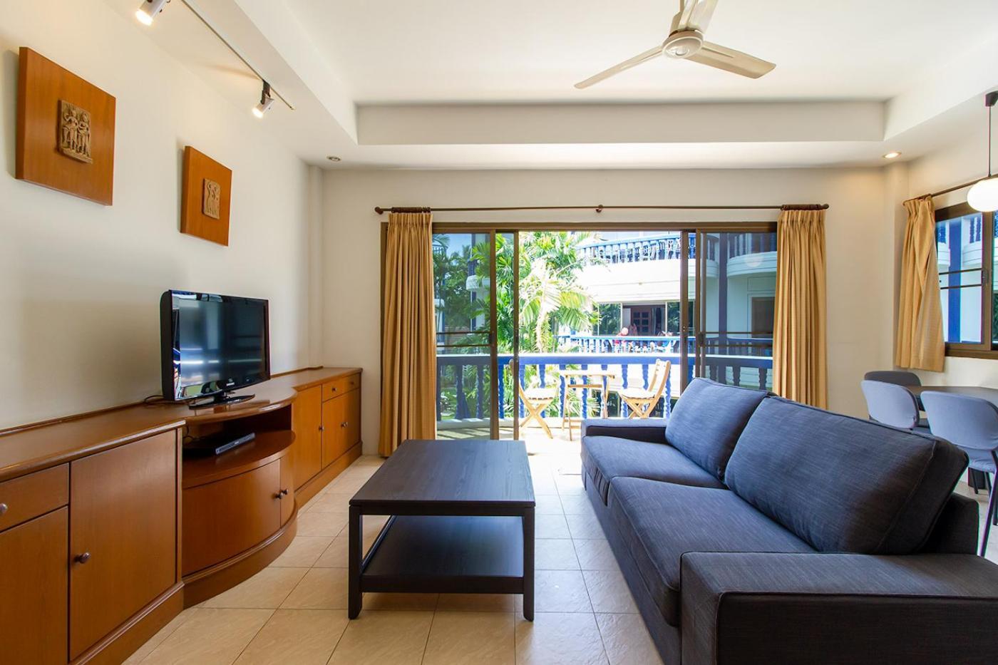 The Club Residence Pantai Kamala Bilik gambar