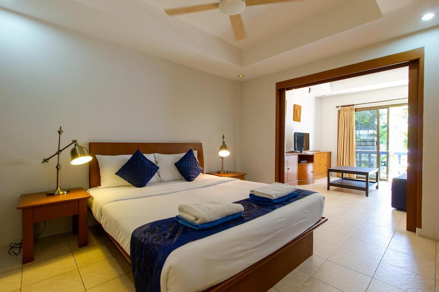 The Club Residence Pantai Kamala Bilik gambar