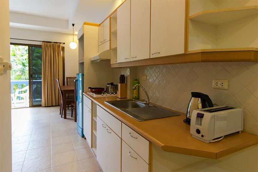 The Club Residence Pantai Kamala Bilik gambar