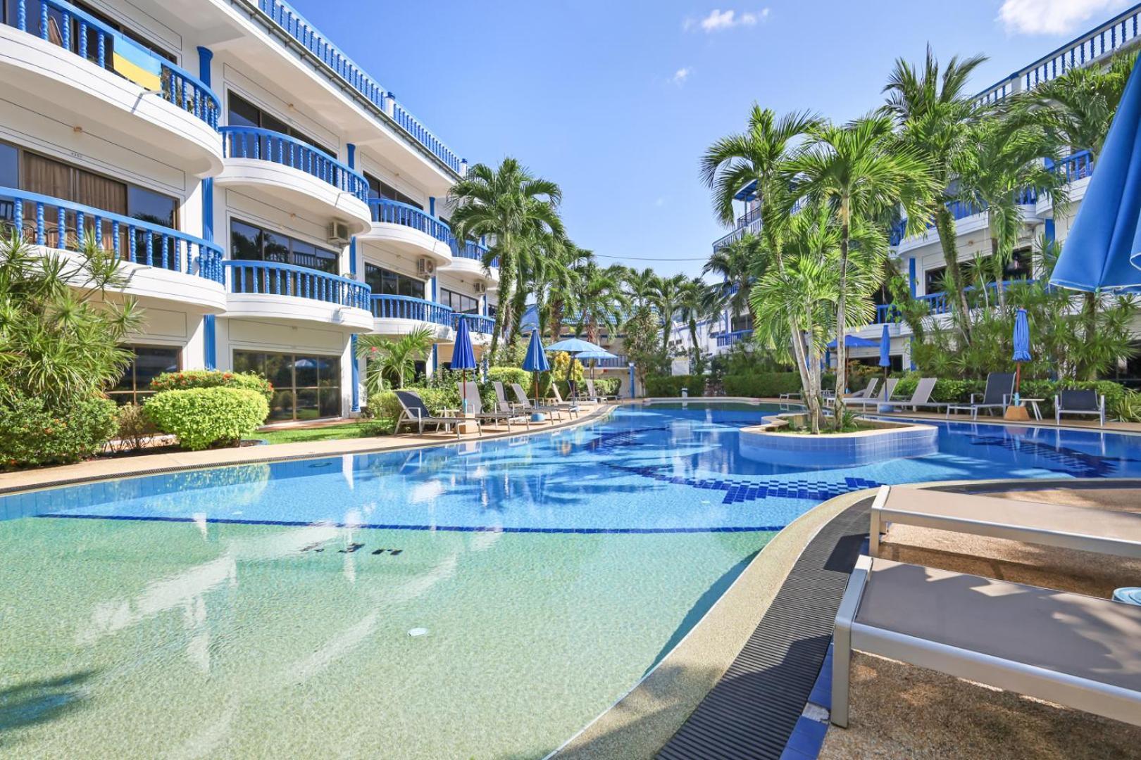 The Club Residence Pantai Kamala Luaran gambar