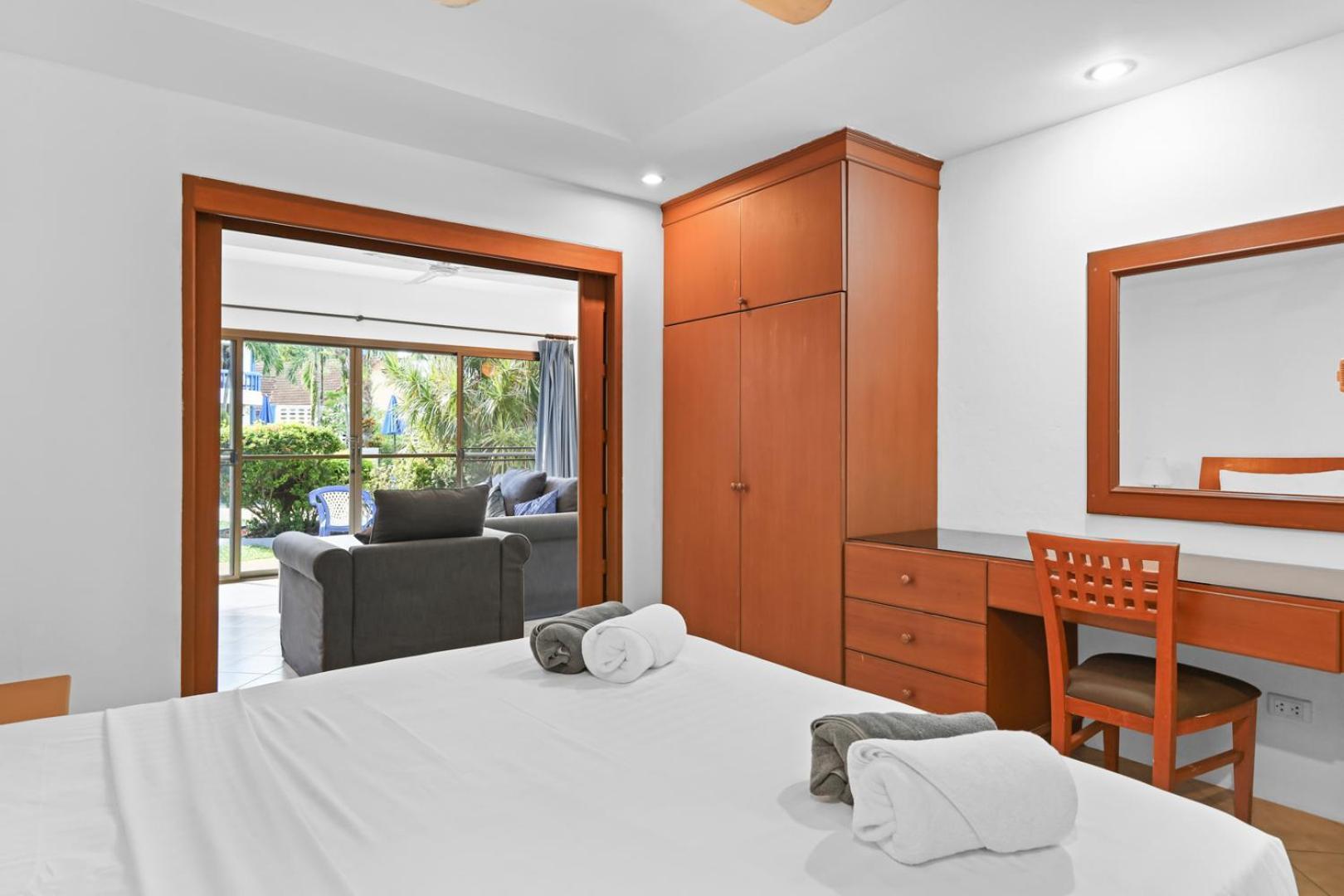 The Club Residence Pantai Kamala Bilik gambar
