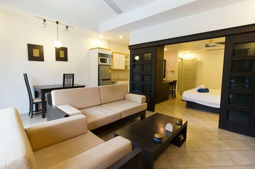 The Club Residence Pantai Kamala Luaran gambar